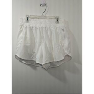 CRZ Yoga women’s white shorts side zipper pocket size 4/6.   #35-1641